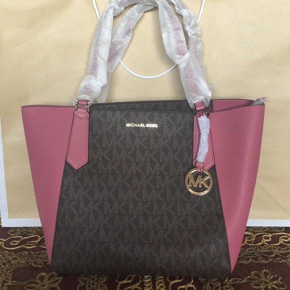 Michael Kors Kimberly Bag and Wallet Set - Picture 2 of 4